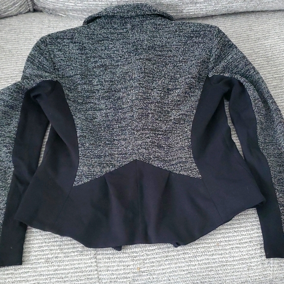 Halogen Slimming Blazer - Picture 3 of 4